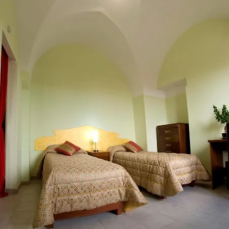 Casale San Giovanni *